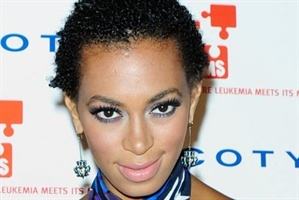 Solange Knowles unterschreibt Modelvertrag