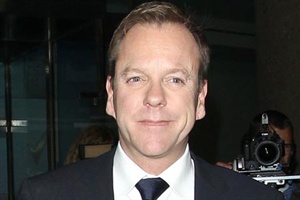 Kiefer Sutherland: 