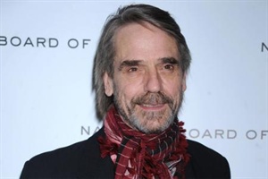 Jeremy Irons mit Martina Gedeck in 