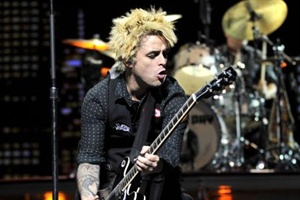 Billie Joe Armstrong schämt sich für Ausraster