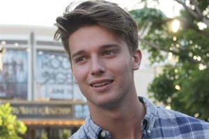 Patrick Schwarzenegger aus Nachtclub geworfen