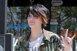 Paris Jackson soll in Therapie