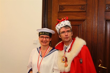Marine Lisa Rücker und König Walter Kriwetz
